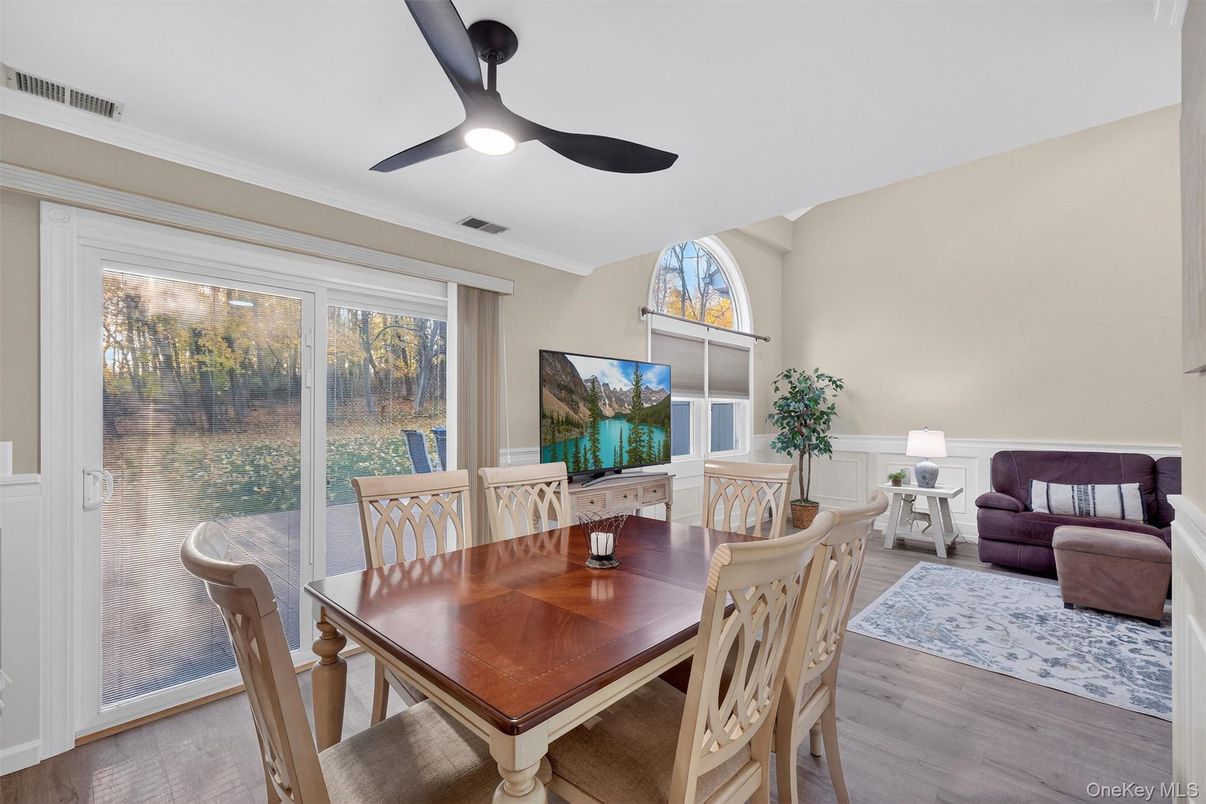 Dining room, Interior, Wood Texture Flooring