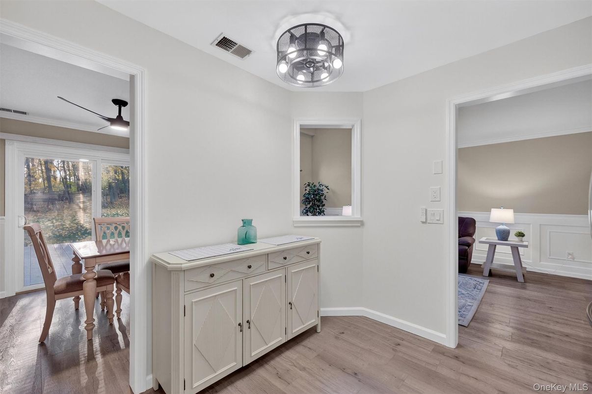 Dining room, Interior, Wood Texture Flooring