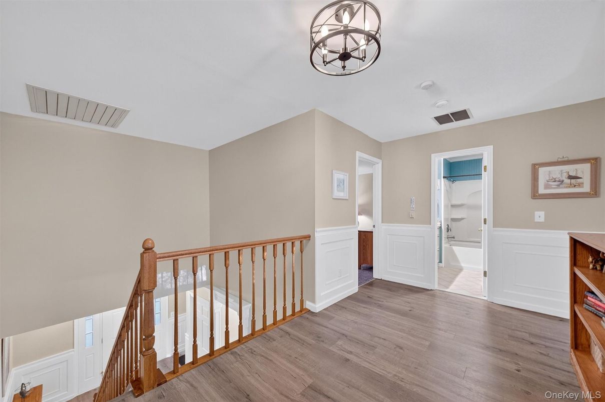 Chandelier, Interior, Wood Texture Flooring