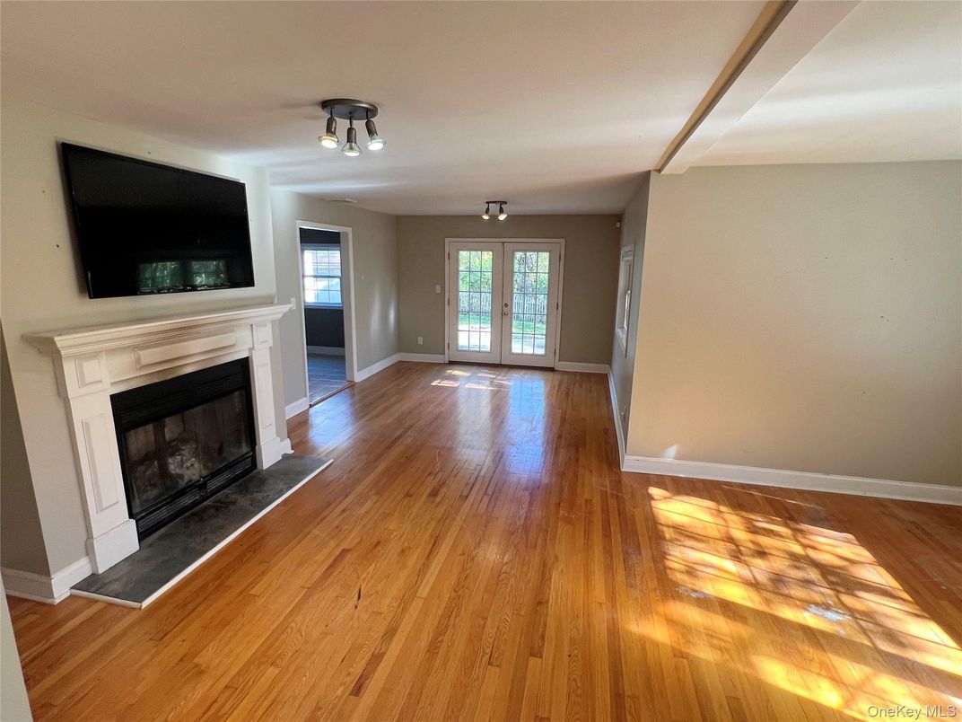 Empty room, Fireplace, Interior, Wood Texture Flooring