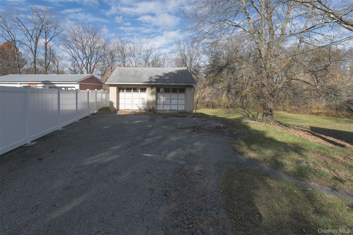 Backyard, Detached Garage, Exterior
