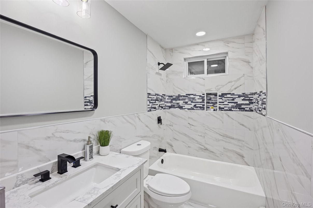 Bathroom, Interior, Marble Walls, Recessed Lighting