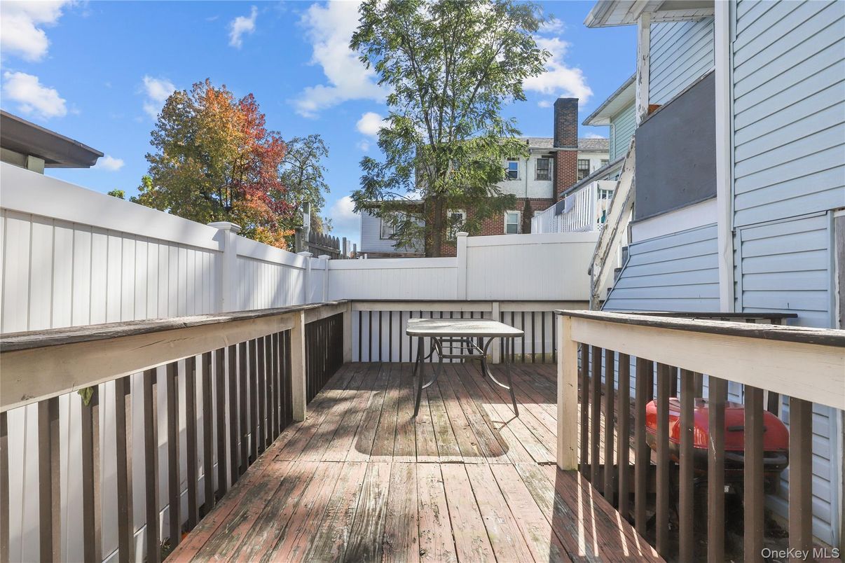 Exterior, Wood Texture Flooring