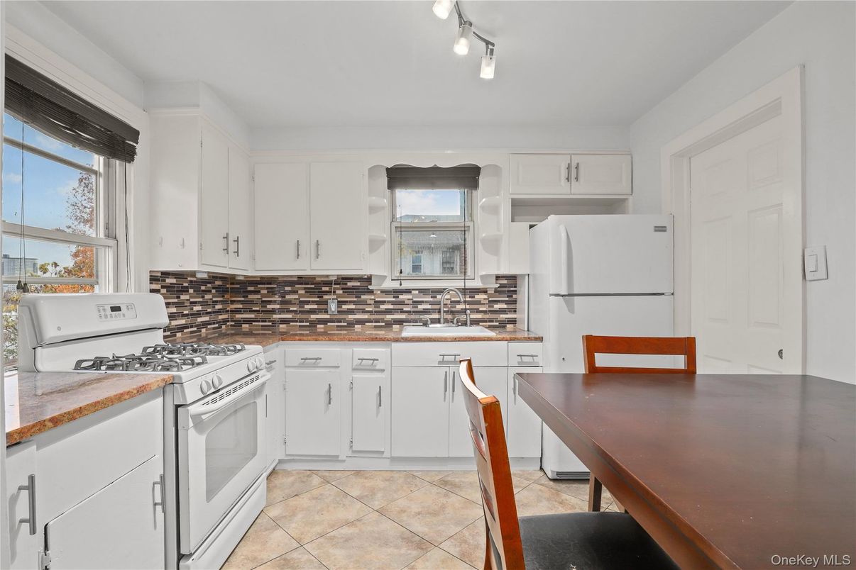 Dining room, Interior, Kitchen