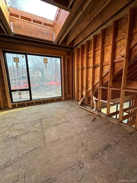 Empty room, Interior, Wooden Beams, Wooden Walls