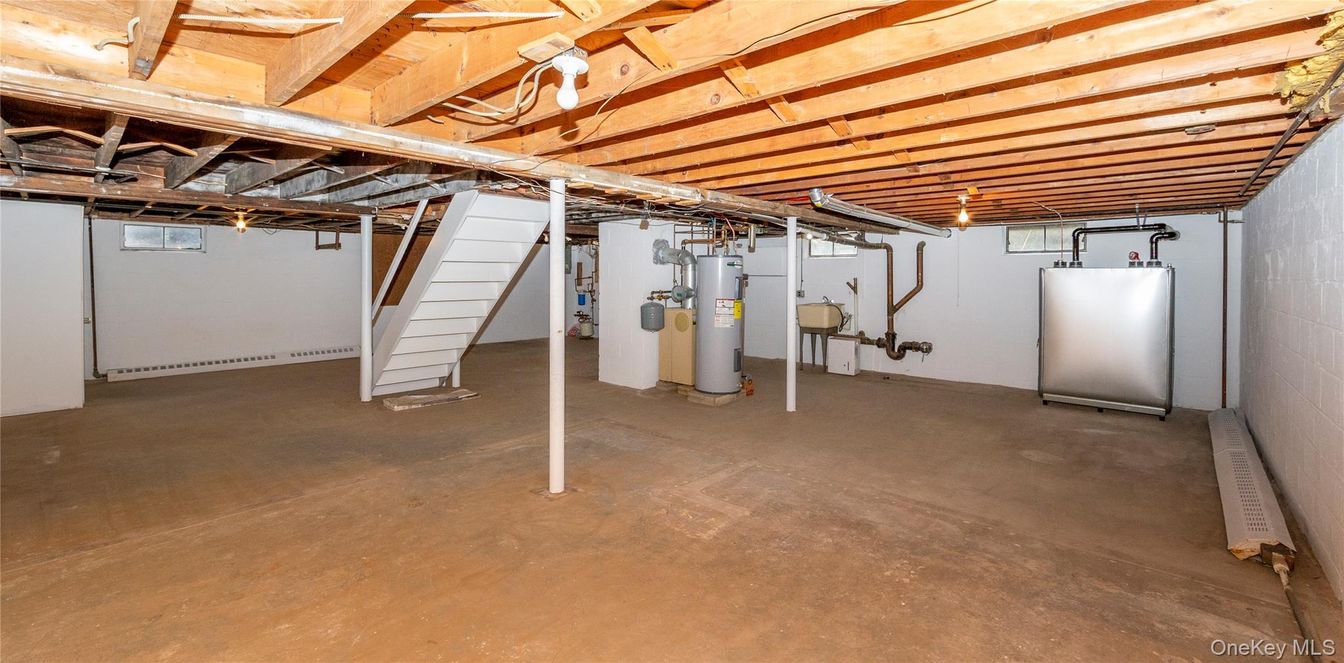 Interior, Wooden Beams