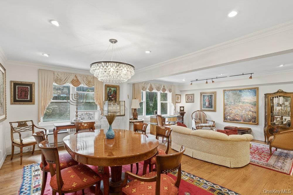 Chandelier, Dining room, Interior, Living room, Recessed Lighting, Wood Texture Flooring