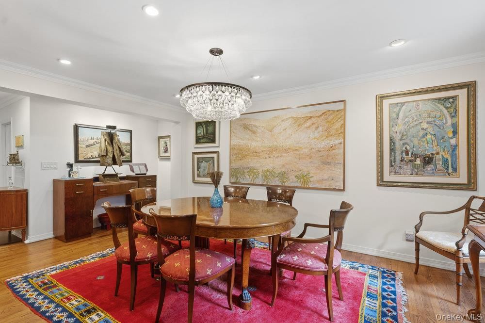 Chandelier, Dining room, Interior, Recessed Lighting, Wood Texture Flooring