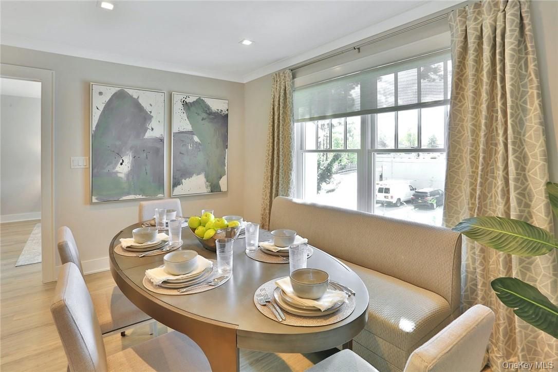 Dining room, Interior, Recessed Lighting, Wood Texture Flooring
