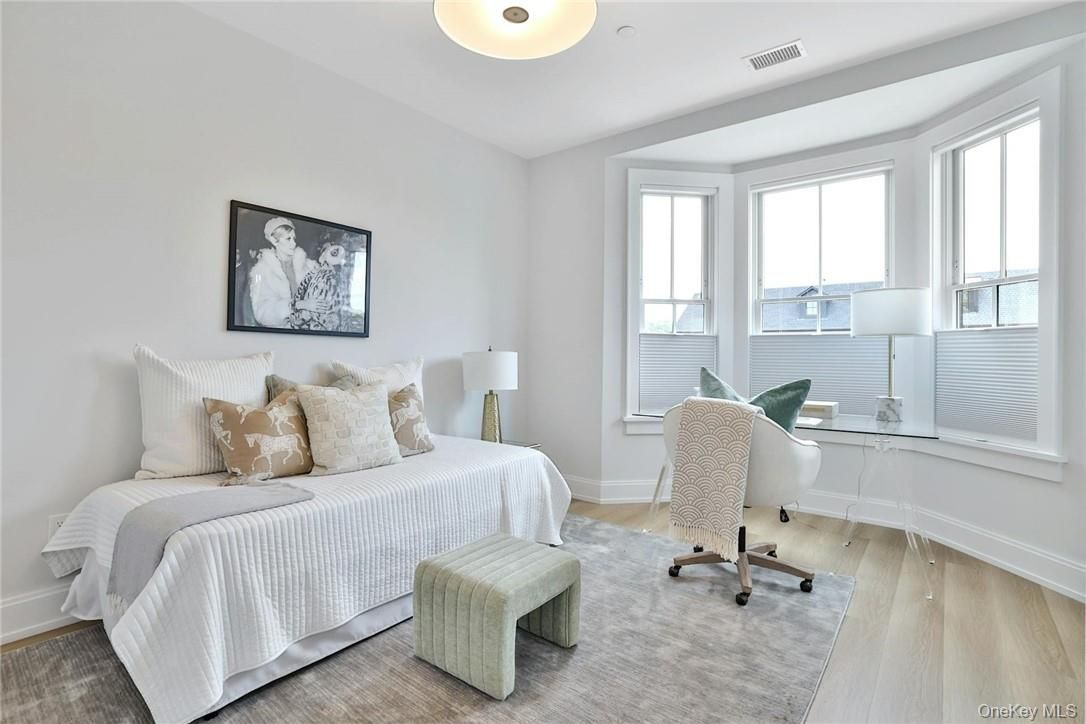 Bedroom, Home Office, Interior, Wood Texture Flooring