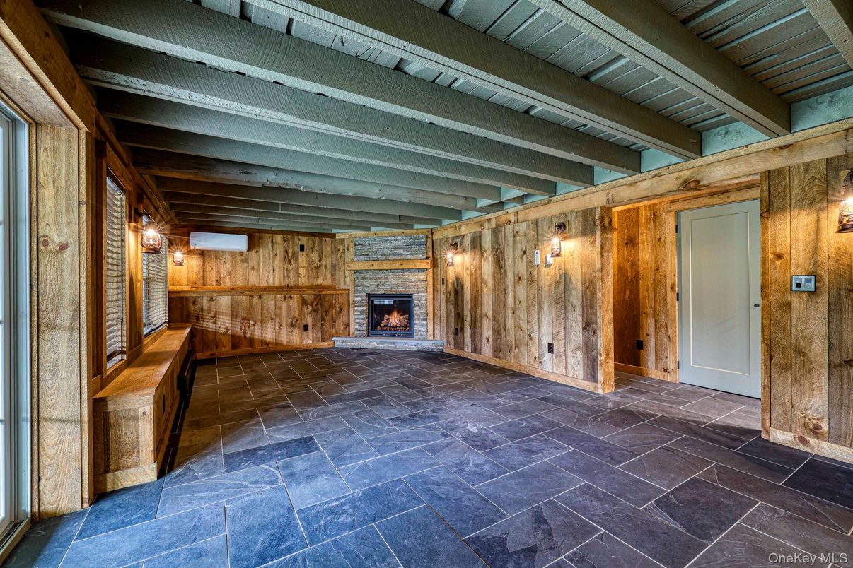 Empty room, Fireplace, Interior, Wooden Beams, Wooden Walls