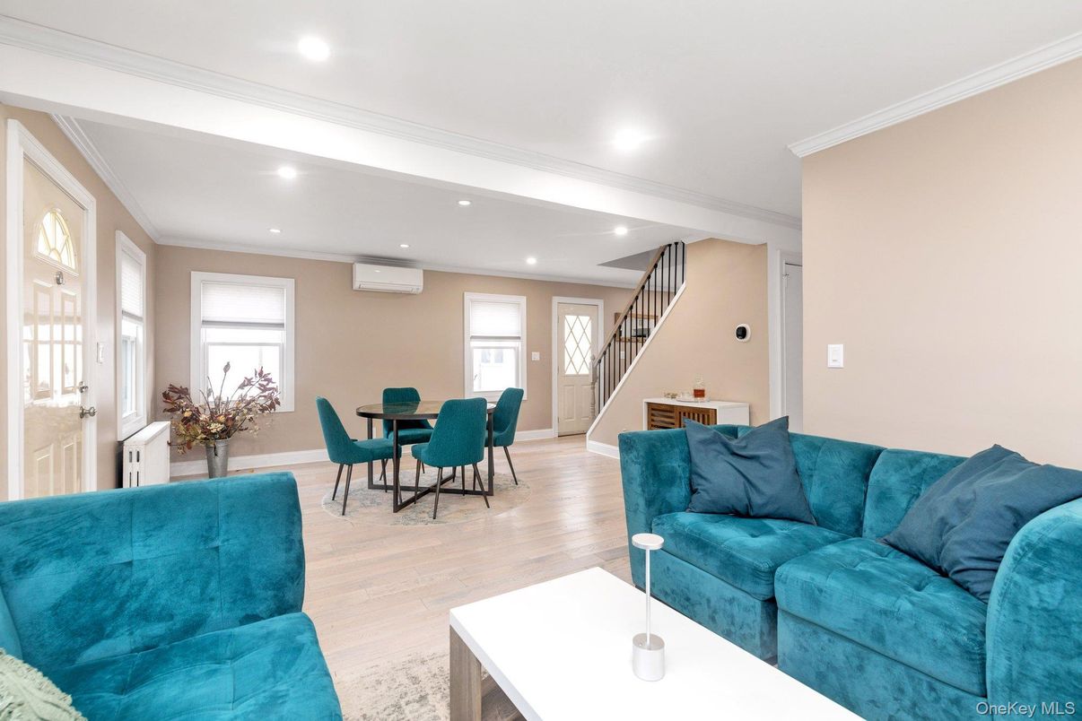 Dining room, Interior, Living room, Recessed Lighting, Wood Texture Flooring