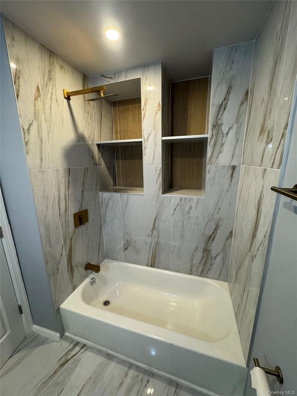 Bathroom, Interior, Marble, Marble Walls, Recessed Lighting
