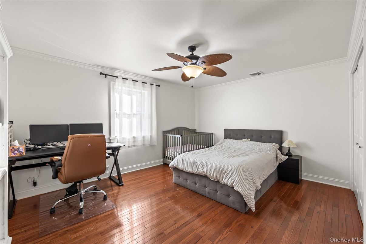 Bedroom, Home Office, Interior, Wood Texture Flooring