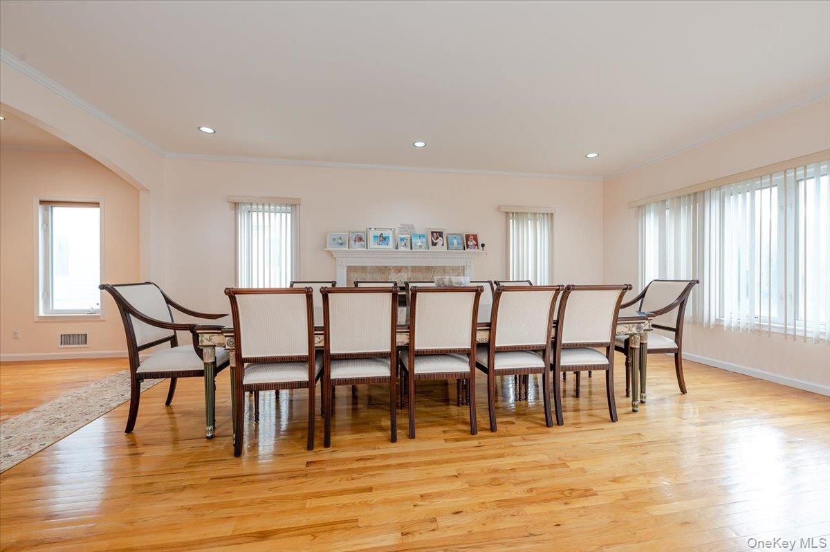Dining room, Interior, Recessed Lighting, Wood Texture Flooring