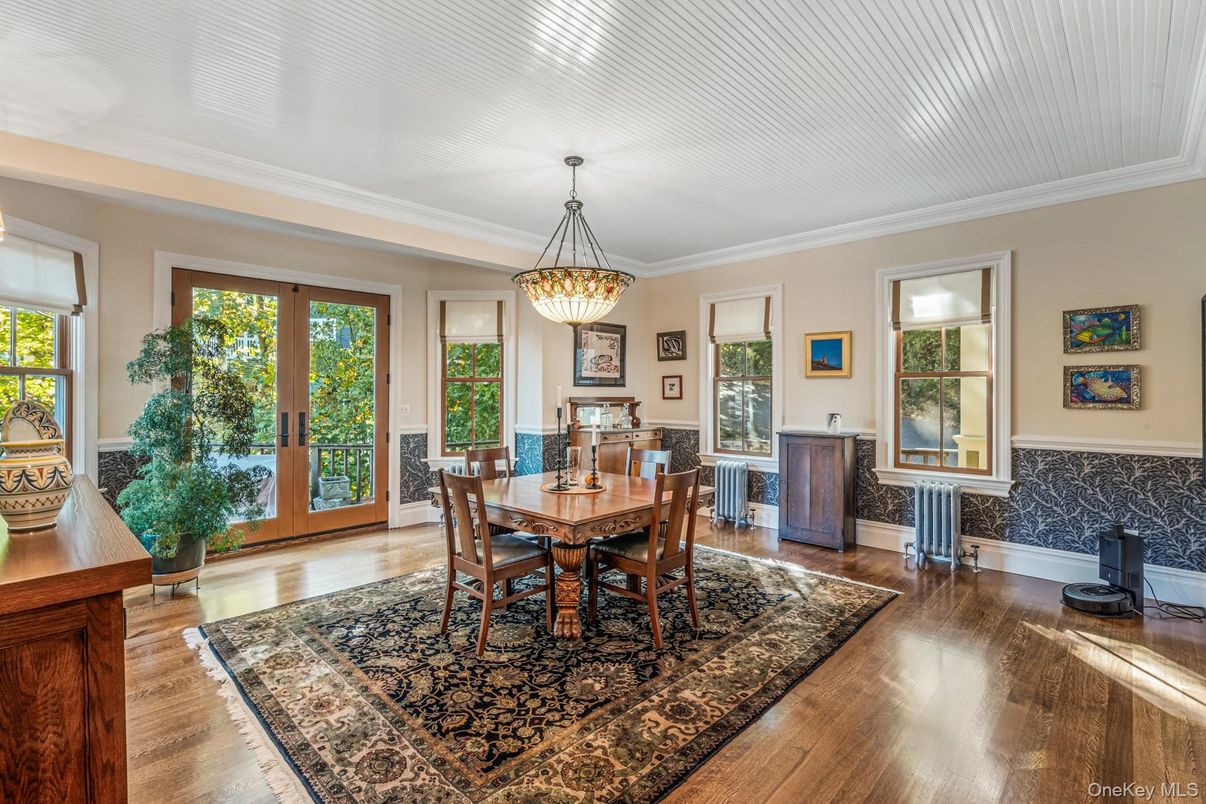 Chandelier, Dining room, Interior, Pendant Lights, Wood Texture Flooring