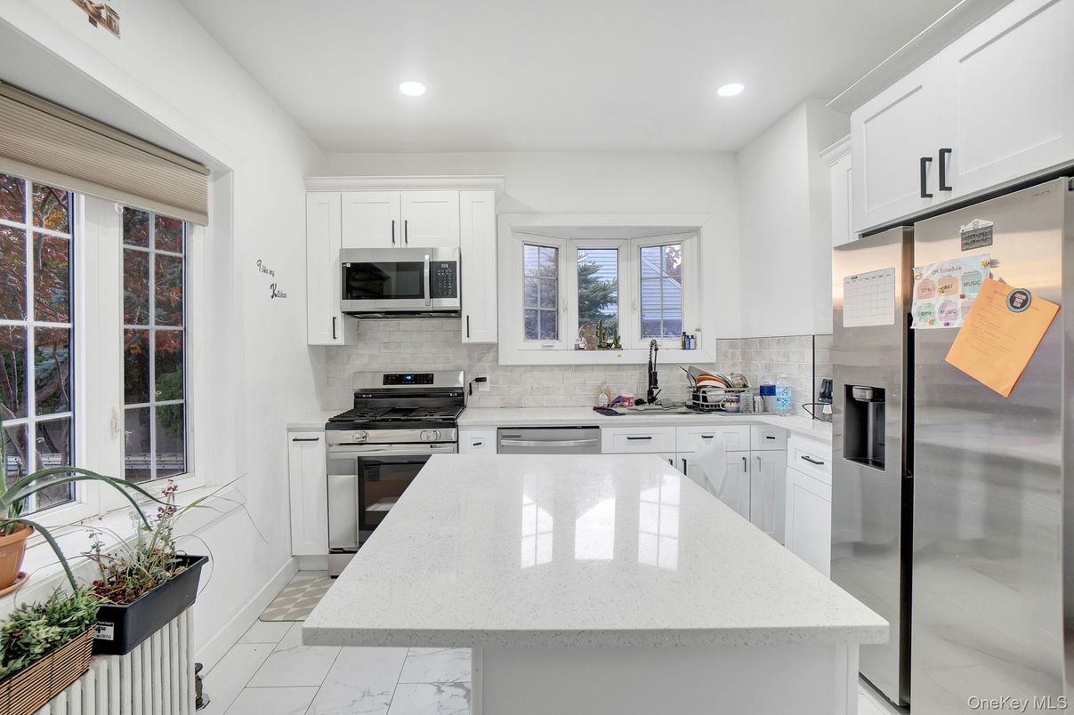 Interior, Kitchen, Marble, Recessed Lighting, Stainless Steel Appliances