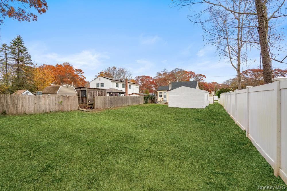 Backyard, Detached Garage, Exterior