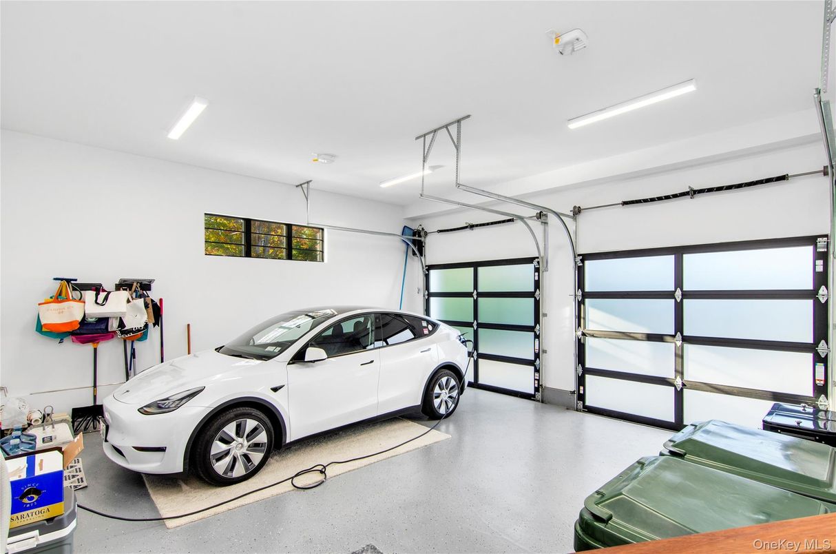 Garage, Interior, Recessed Lighting