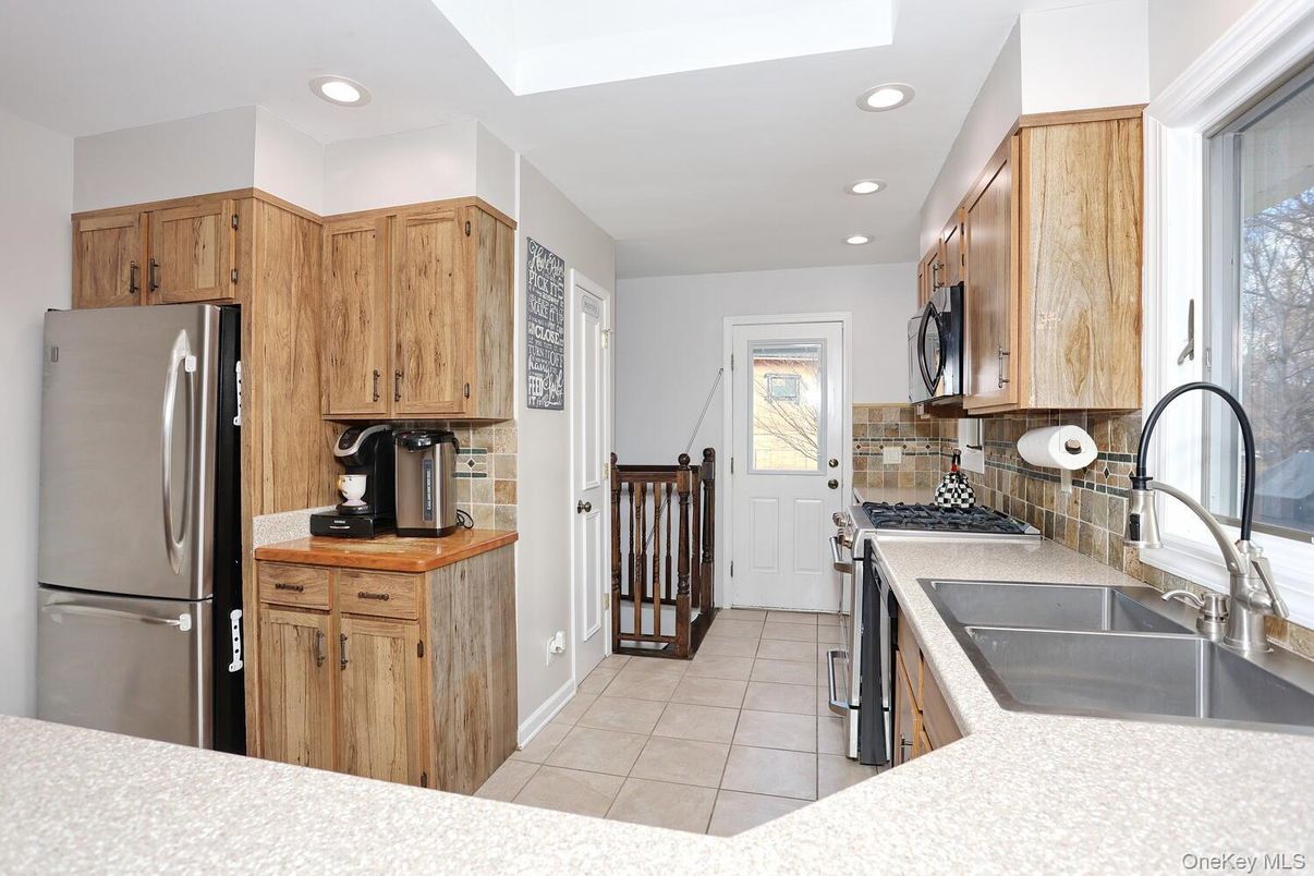 Interior, Kitchen, Recessed Lighting