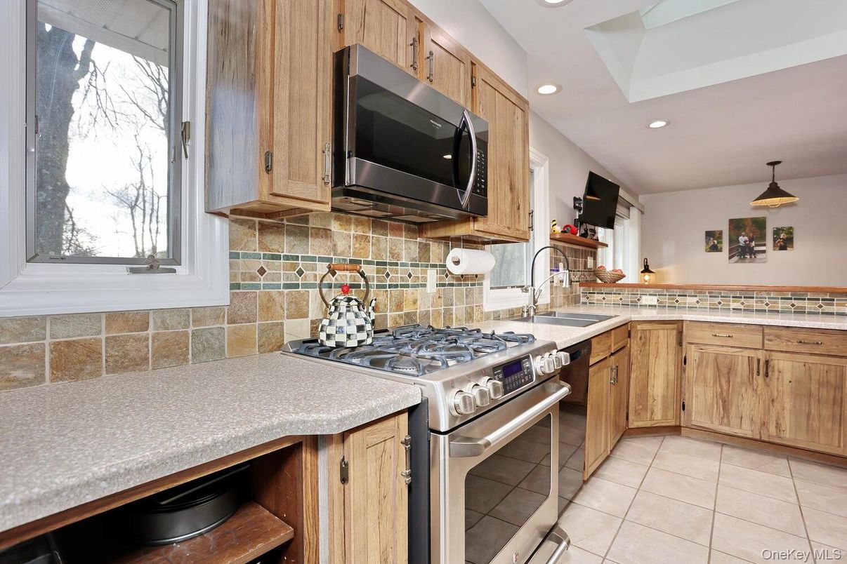 Interior, Kitchen, Recessed Lighting