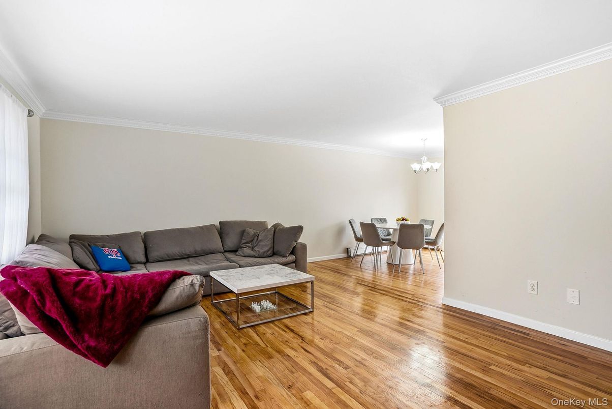 Chandelier, Dining room, Interior, Living room, Wood Texture Flooring