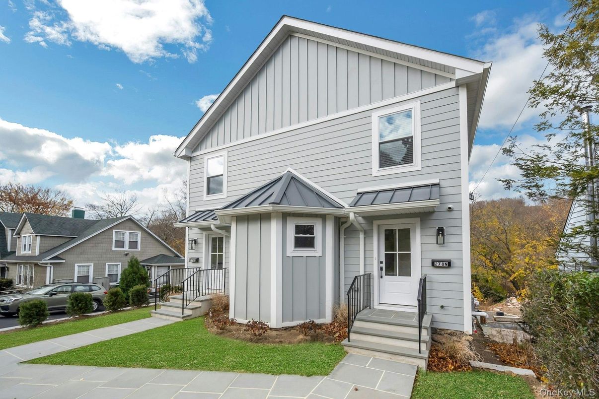 Exterior, Facade, Farmhouse