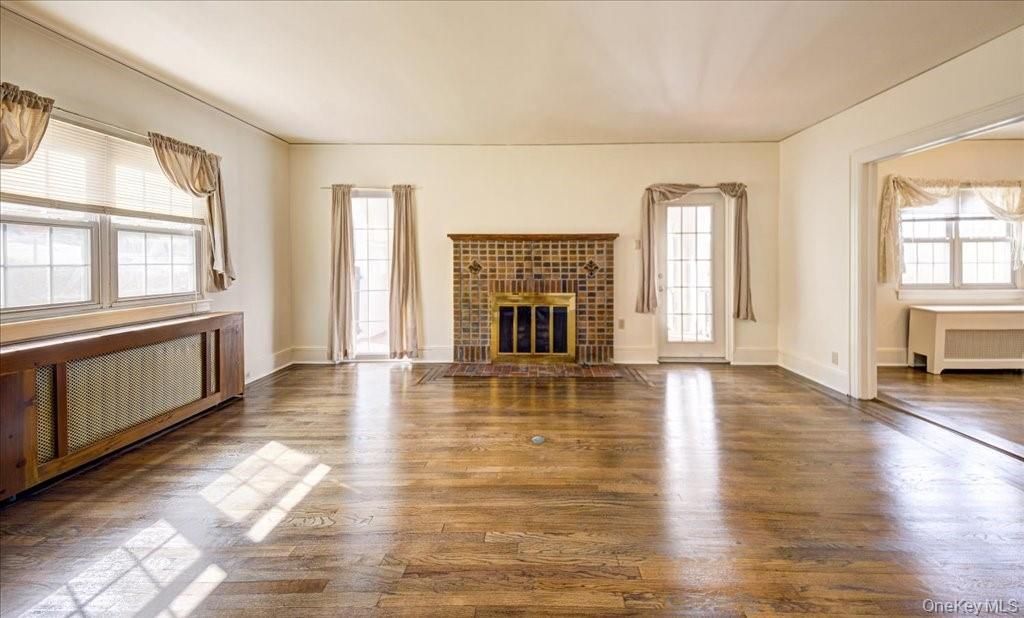 Empty room, Fireplace, Interior, Wood Texture Flooring