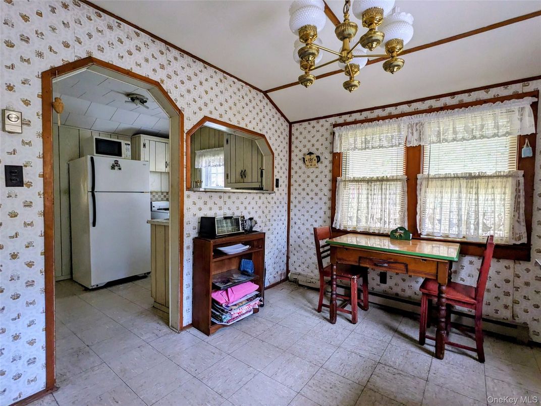Dining room, Interior, Kitchen, Pendant Lights