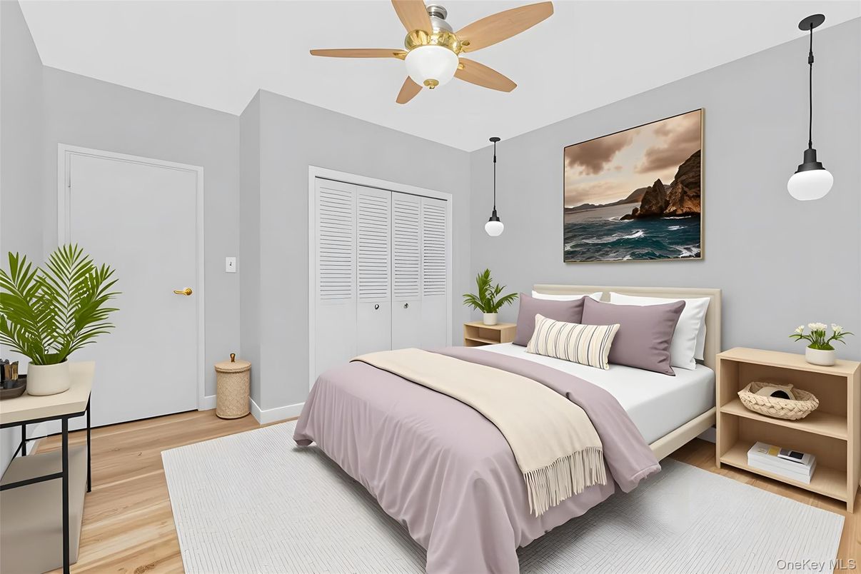 Bedroom, Interior, Pendant Lights, Wood Texture Flooring