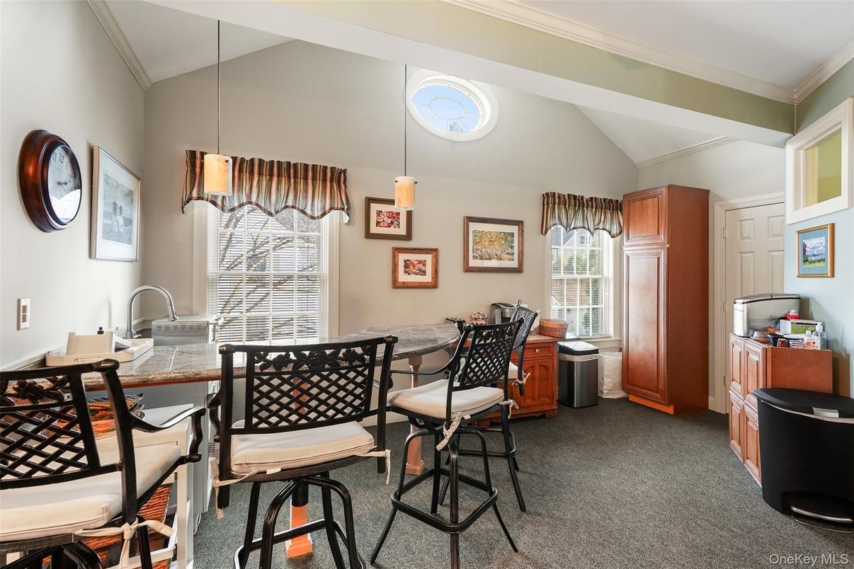 Dining room, Interior, Pendant Lights