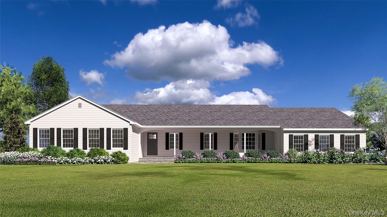 Exterior, Facade, Ranch