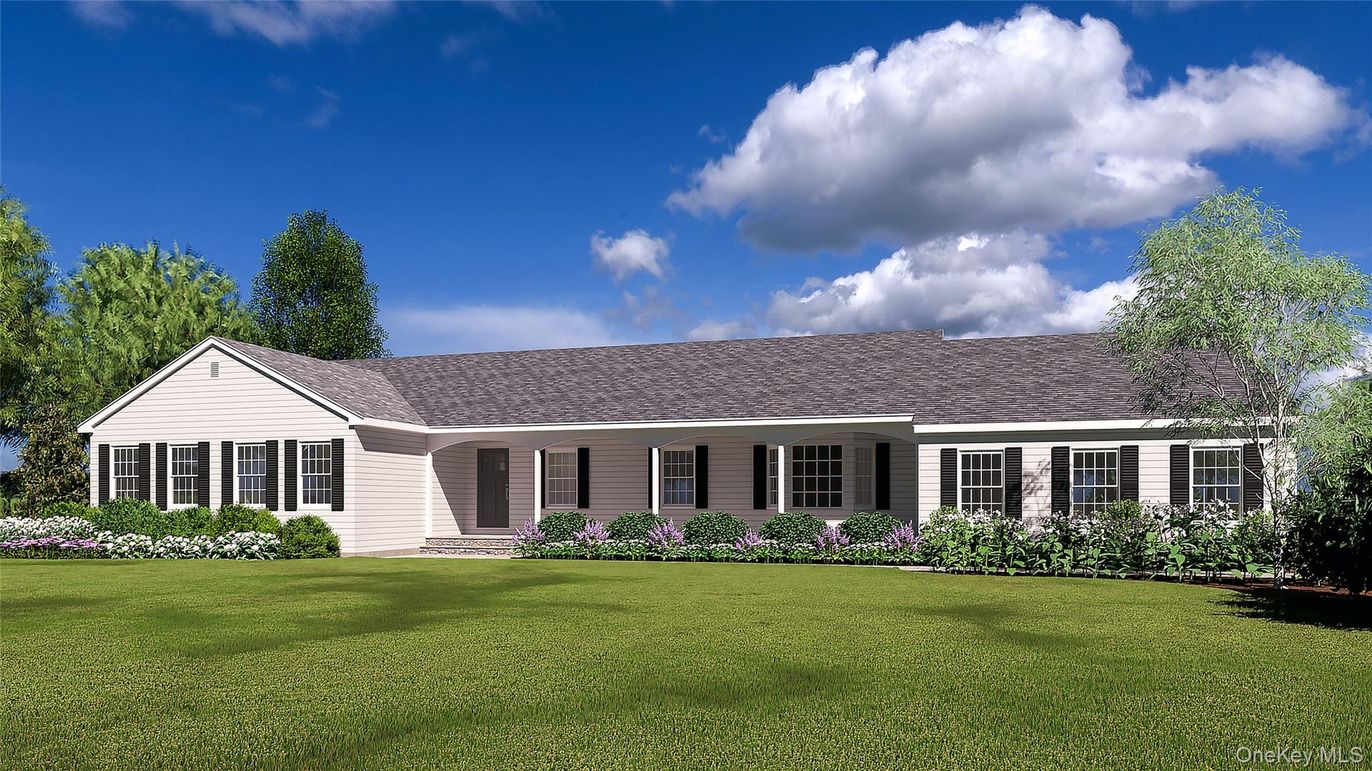 Backyard, Exterior, Facade, Ranch