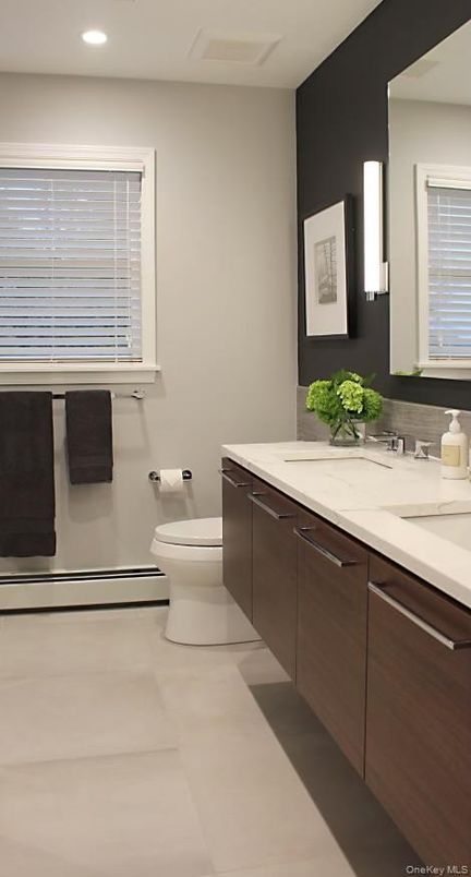 Bathroom, Interior, Recessed Lighting