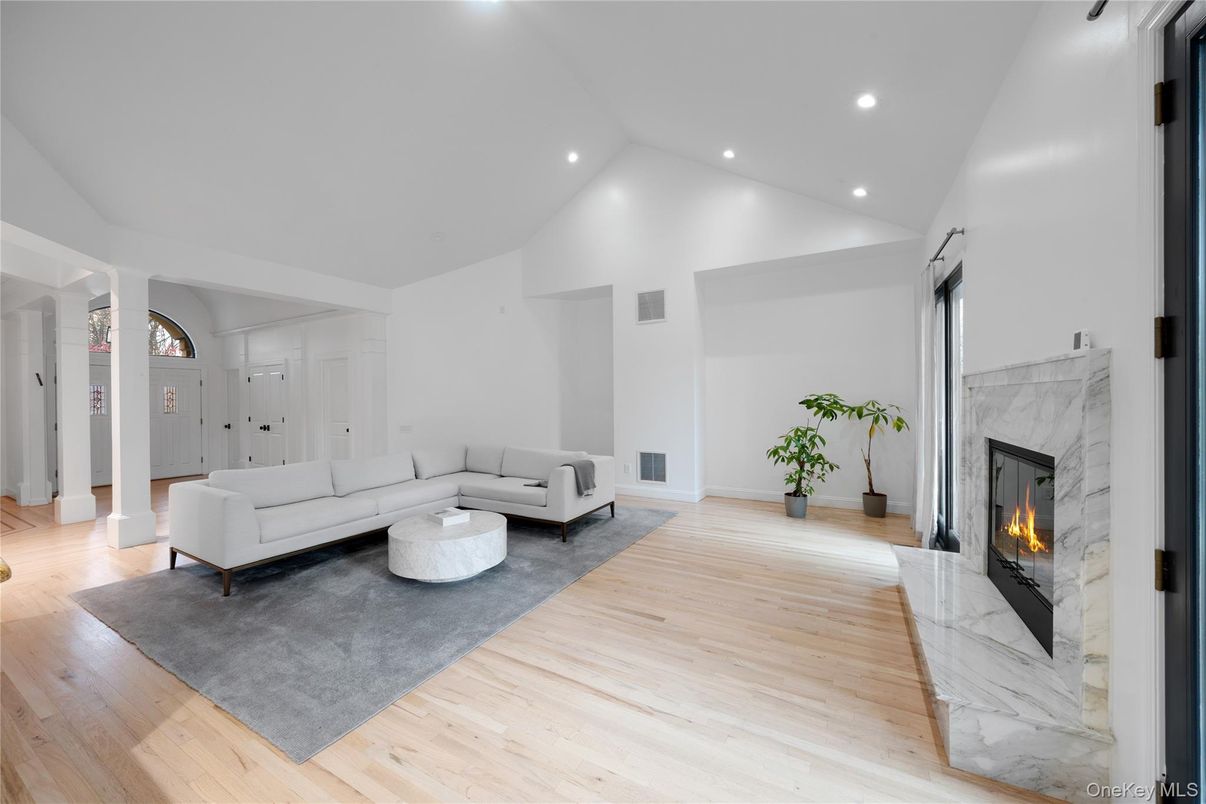 Fireplace, Interior, Living room, Recessed Lighting, Wood Texture Flooring