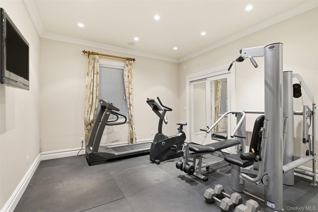 Fitness Equipment, Gym, Interior, Recessed Lighting
