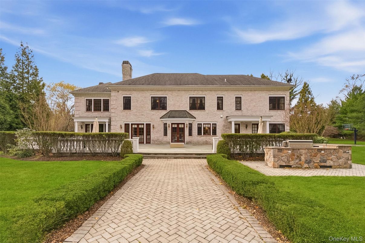 Backyard, Exterior, Facade, Georgian