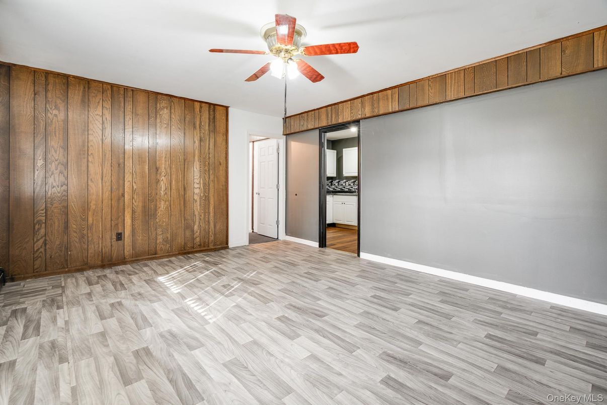 Empty room, Interior, Wood Texture Flooring, Wooden Walls