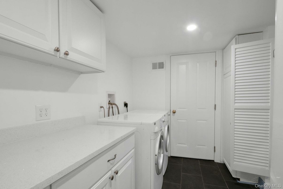 Interior, Recessed Lighting, Washer