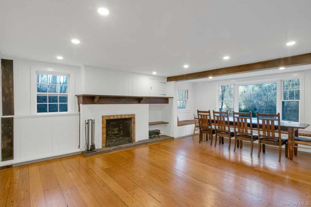 Dining room, Fireplace, Interior, Recessed Lighting, Wooden Beams, Wood Texture Flooring