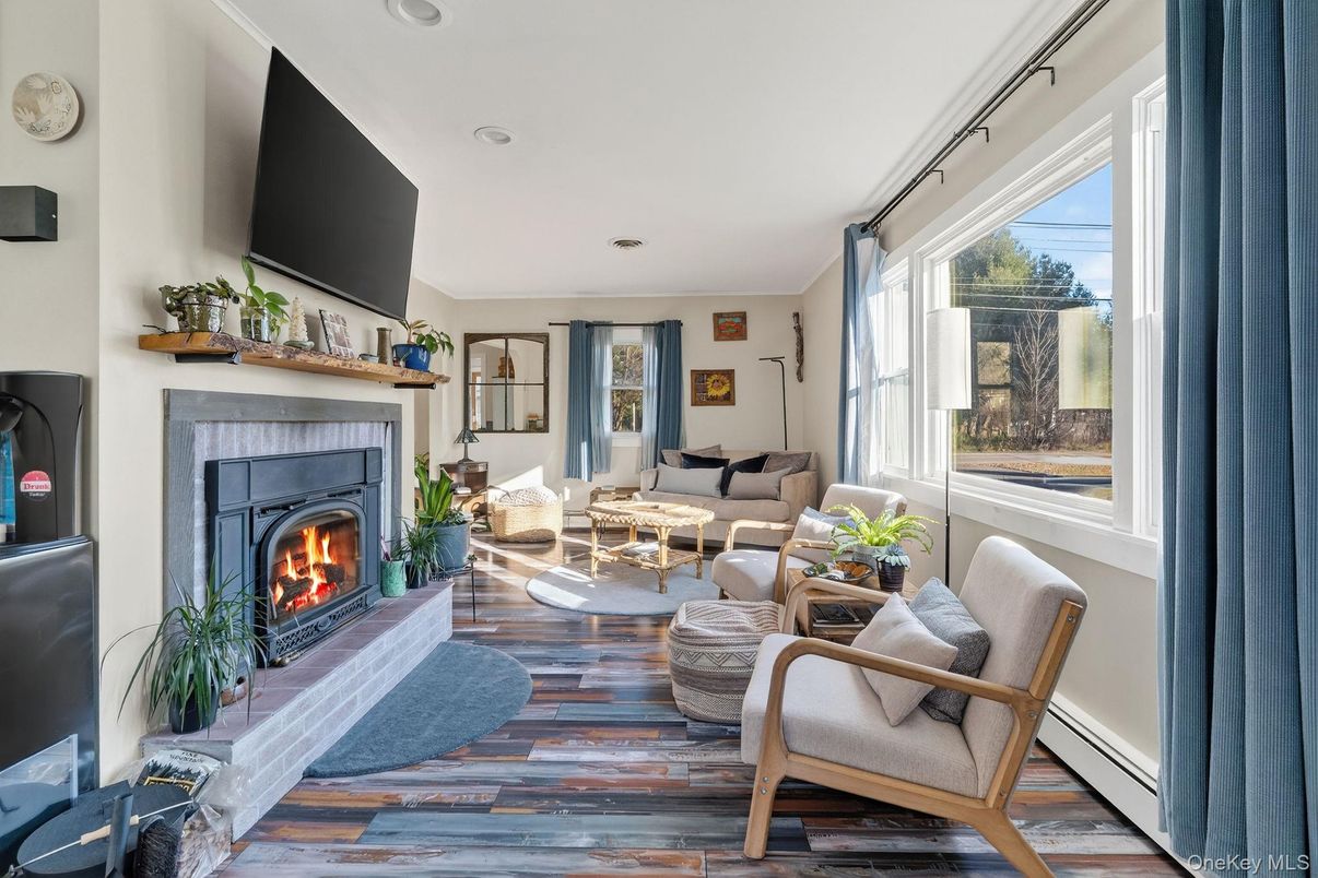 Fireplace, Interior, Living room, Recessed Lighting, Wood Texture Flooring