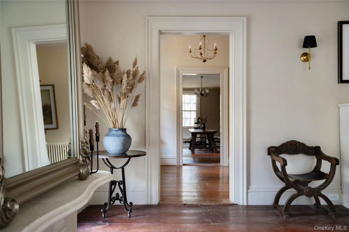 Chandelier, Interior, Wood Texture Flooring