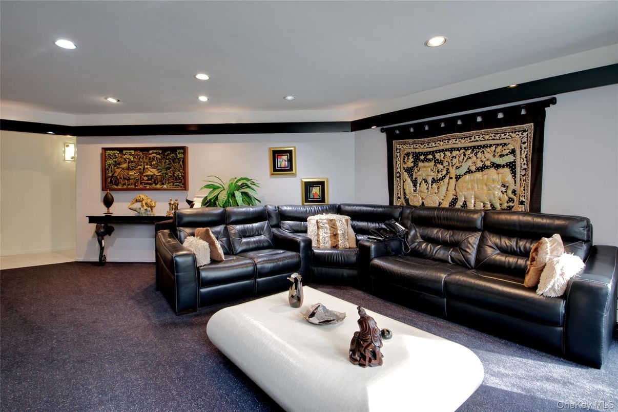 Interior, Living room, Recessed Lighting