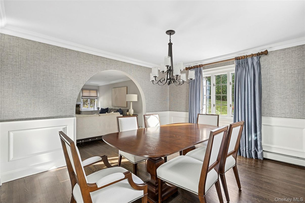 Chandelier, Dining room, Interior, Wood Texture Flooring