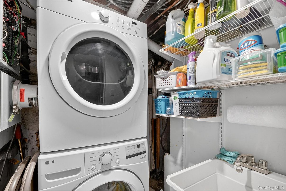 Interior, Utility Closets, Washer