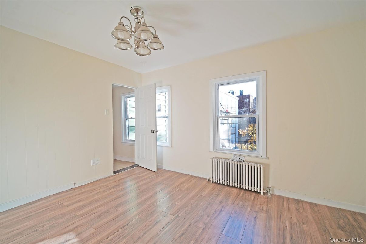 Chandelier, Empty room, Interior, Wood Texture Flooring
