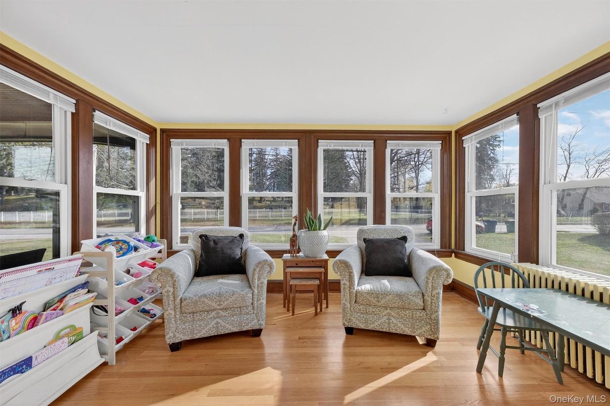 Interior, Sun Room, Wood Texture Flooring