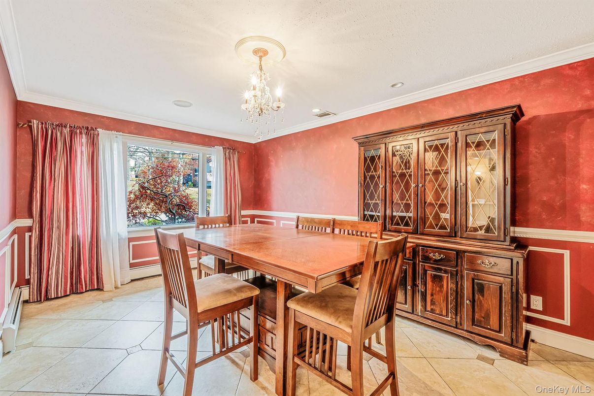 Chandelier, Dining room, Interior, Recessed Lighting