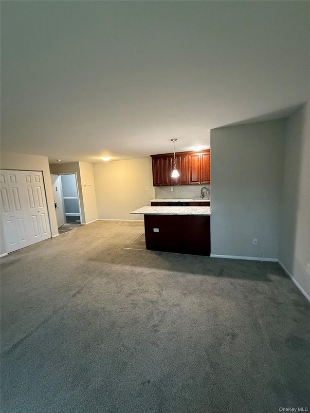 Empty room, Interior, Kitchen, Pendant Lights