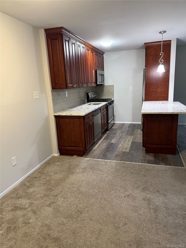 Interior, Kitchen, Pendant Lights